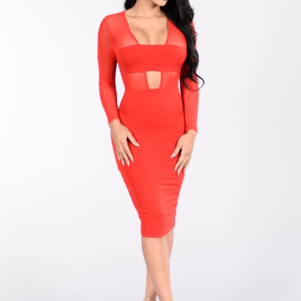 Red mesh sleeves midi dress